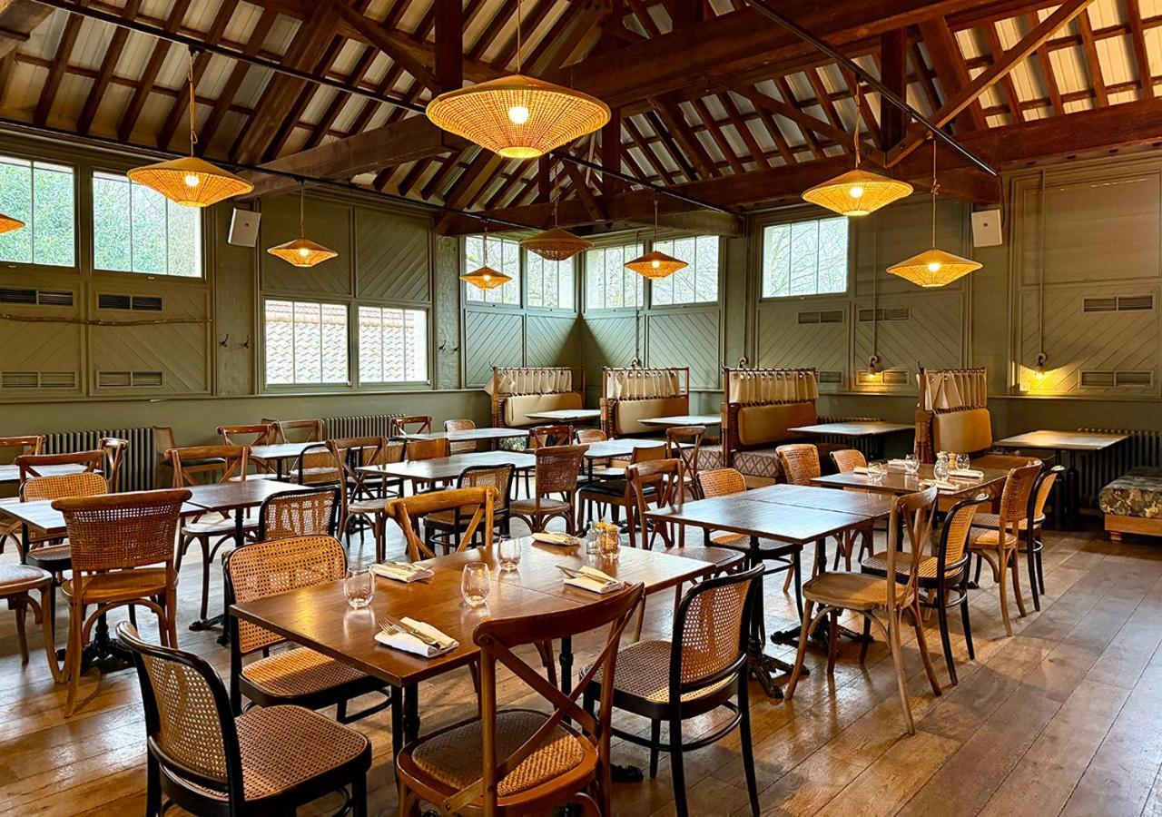 Hotel The Ridings At Theobalds Park à Goff's Oak Extérieur photo